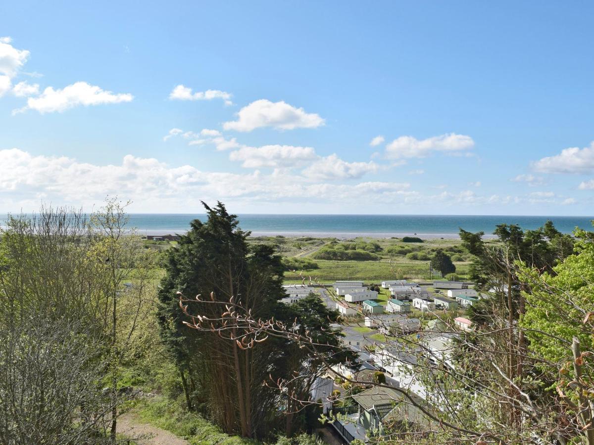 Pendine Manor Villa Exterior photo
